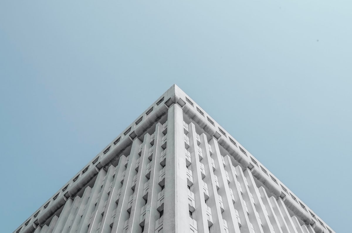 意甲媒体透露：著名经纪人门德斯造访米兰之家！他向米兰推荐一个球员，阿森西奥！