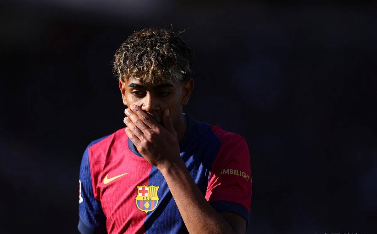 西甲巴萨连胜9场领先扩大至3分 马竞退出争冠曼联旧将带领贝蒂斯热闹争4