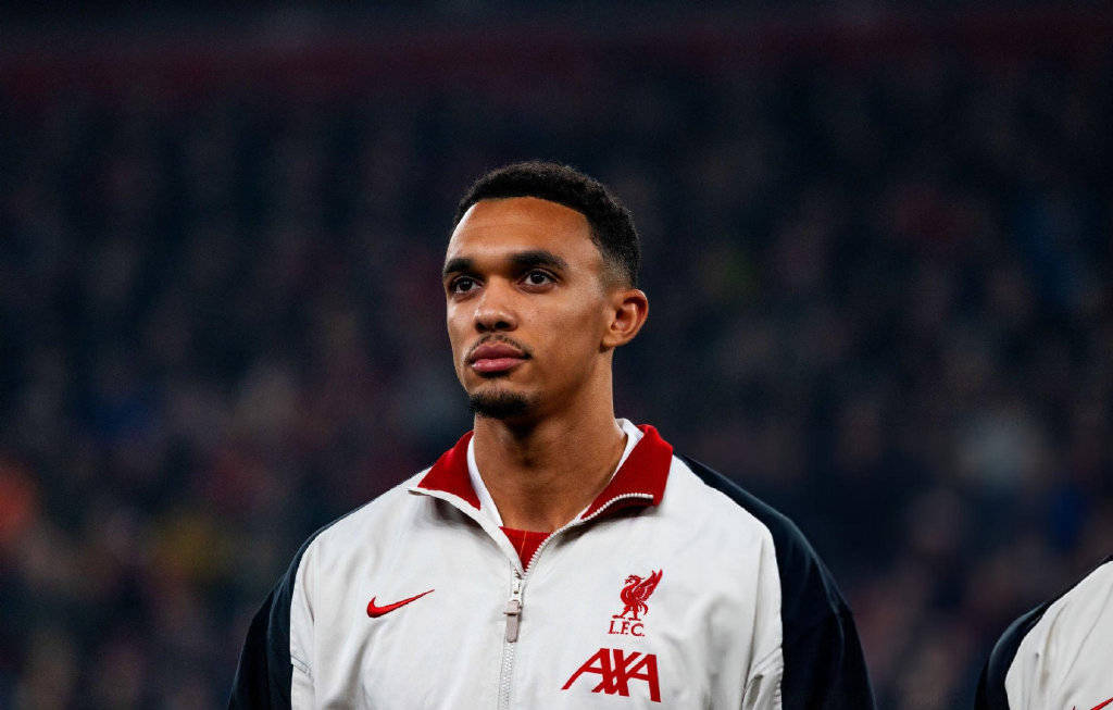 盘点皇马免签传奇：姆巴佩领衔，阿诺德或成2025年最新猎物