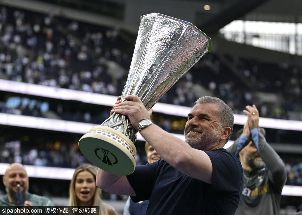 没有第三季！热刺官宣主帅澳波下课 联赛第17+率队夺欧联